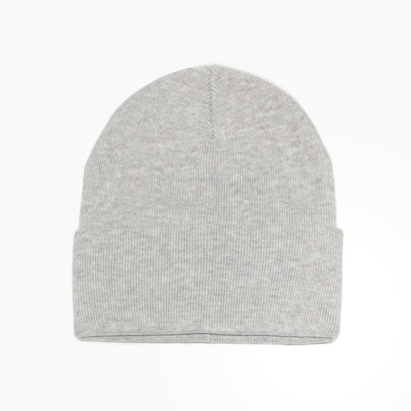 UGG Heather Gray Beanie NWT - Picture 4 of 11